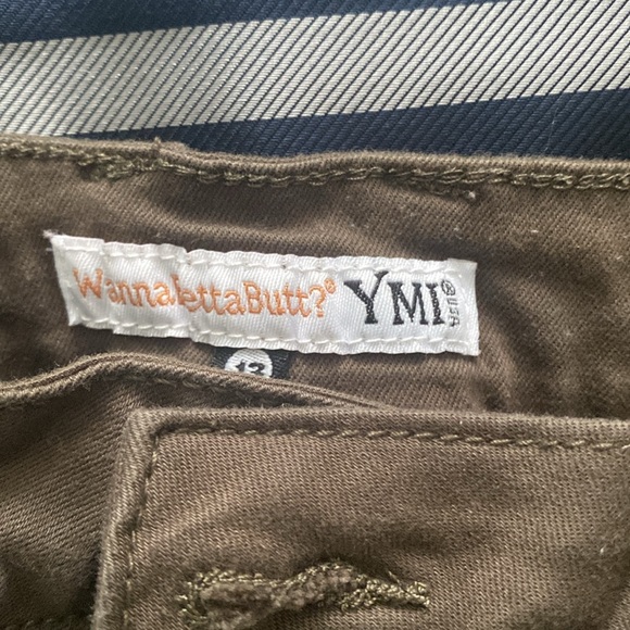 YMI shorts - Picture 2 of 4